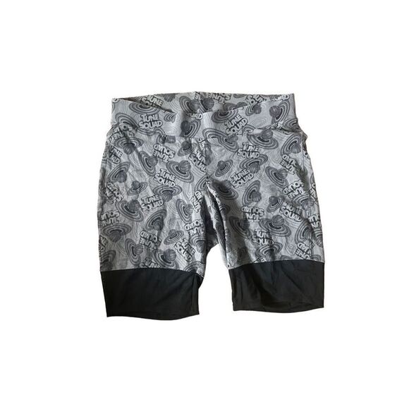 Torrid looney tunes space jam bike shorts with mesh trim size 1 or 1X - Picture 1 of 2